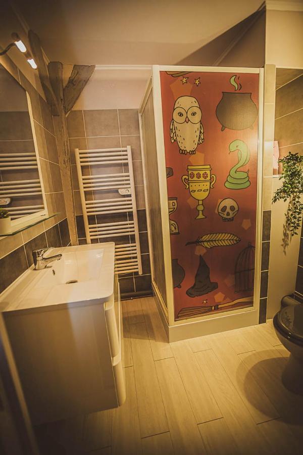 Repaire Du Sorcier Un Apartement Magique Труа Экстерьер фото